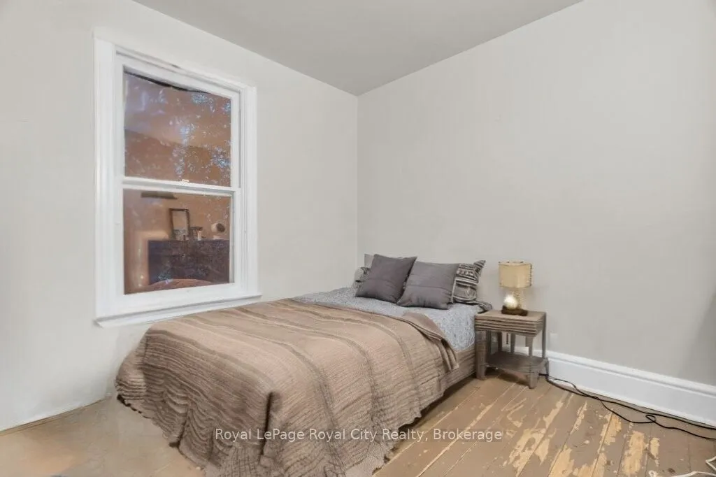 Detached interior view at 45 Toronto Street Guelph