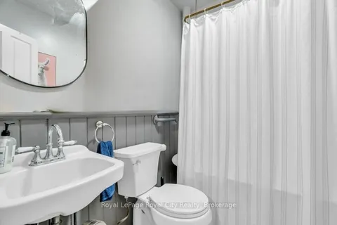 45 Toronto Street, Guelph, ON N1E 3E3