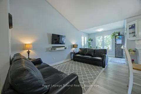 12 Graydon Drive, South-West Oxford, ON N0J 1N0