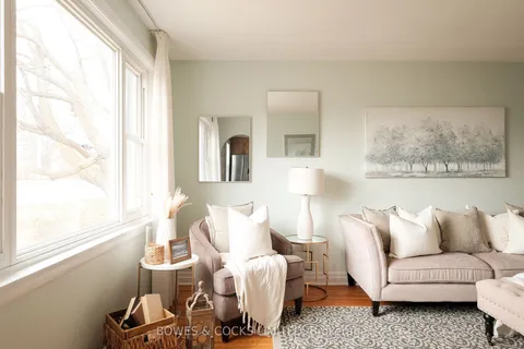 241 Armour Road, ON K9H 1Y5