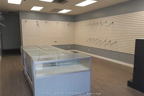 44 King Street, Hamilton, ON L8G 1K1