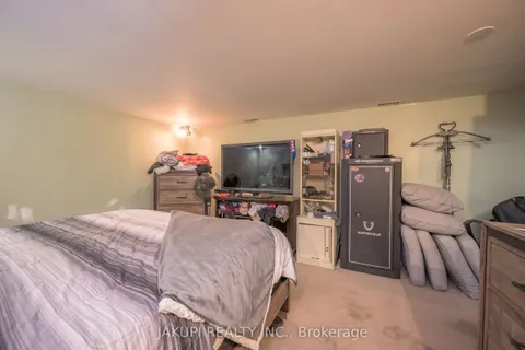 152 Culver Crescent, London, ON N5V 3G7