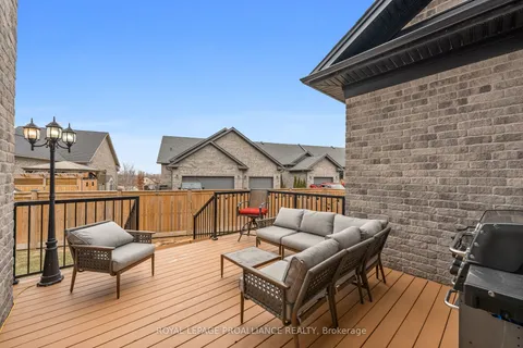 709 Elmer Hutton Street, Cobourg, ON K9A 0K9