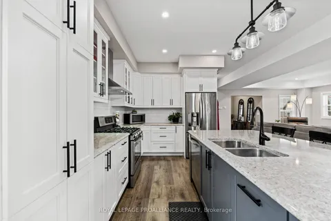 709 Elmer Hutton Street, Cobourg, ON K9A 0K9