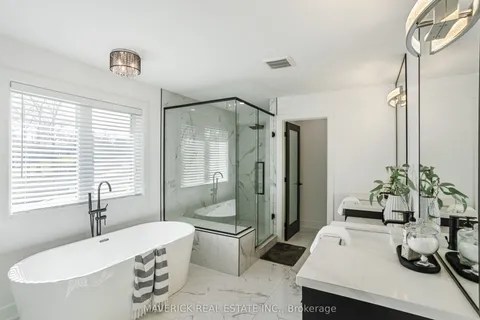 2185 Linkway Boulevard, ON N6K 0K8