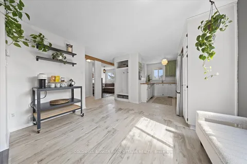 175 Castlefrank Road, Kanata, ON K2L 1T3