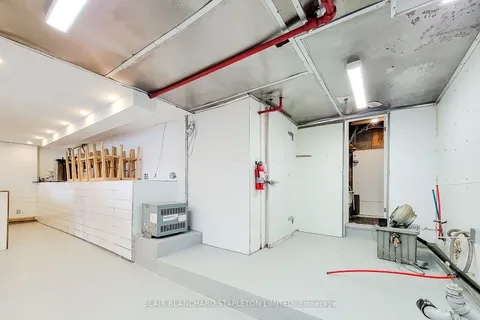 180 James Street, Hamilton, ON L8P 4V1
