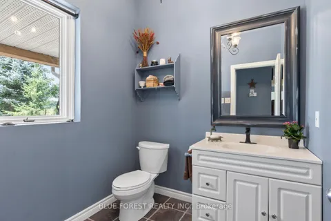 21948 Adelaide Street, Middlesex Centre, ON N0M 1C0
