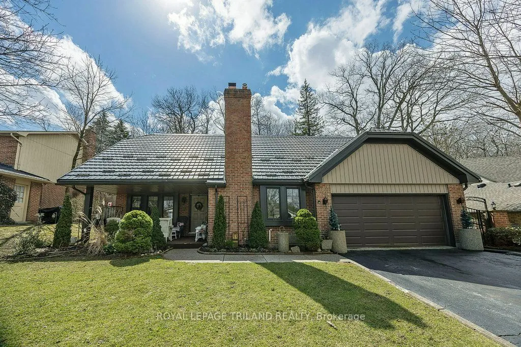5 FOXCROFT Crescent, London, ON N6K 3E1