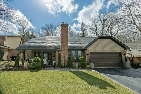 5 FOXCROFT Crescent, London, ON N6K 3E1