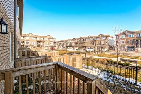 233 Bellagio Avenue, Hamilton, ON L0R 1P0