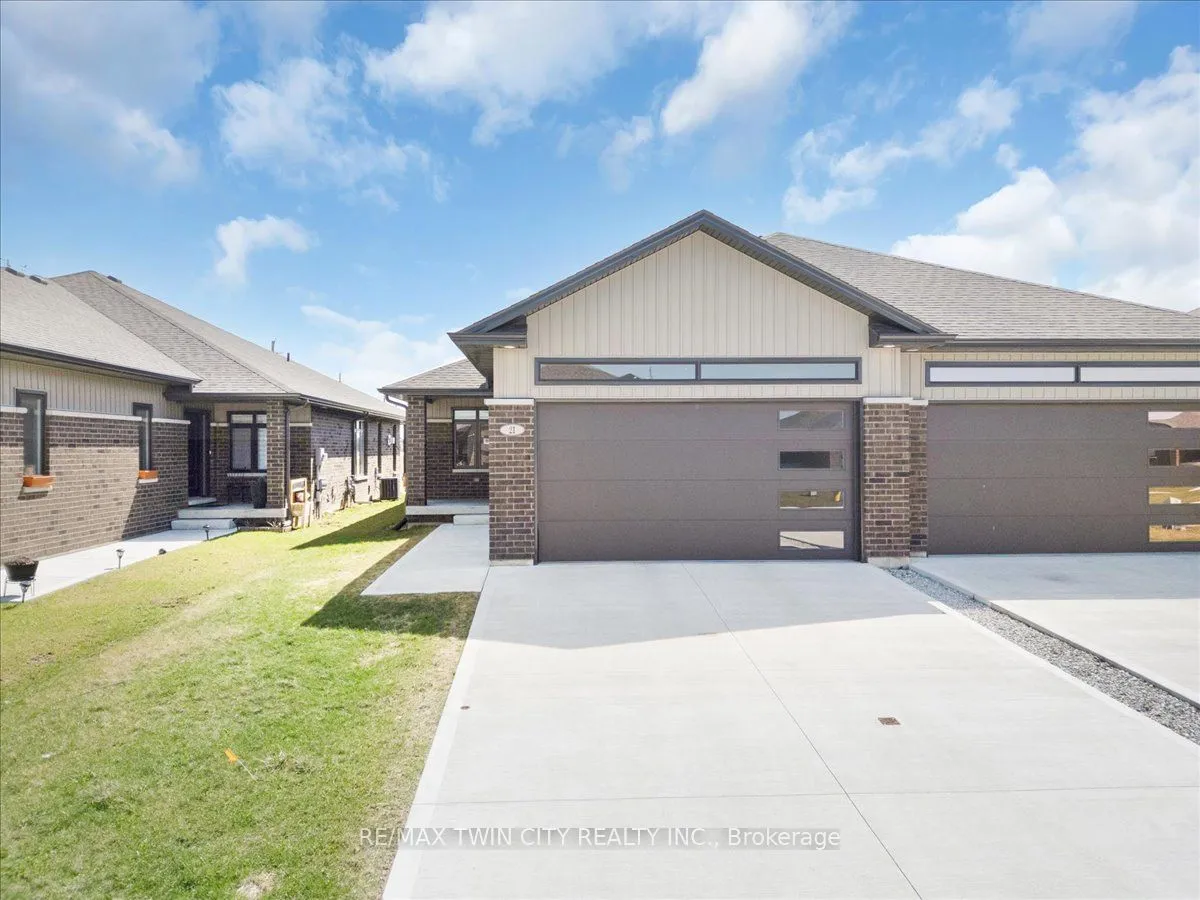 21 Bordeaux Place, Chatham-Kent, ON N7M 0S4