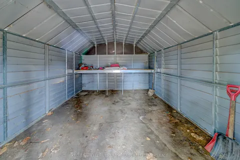 12 Montgomery Boulevard, Belleville, ON K8N 1H9