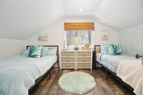 348 Erie Street, Central Elgin, ON N5L 1E3