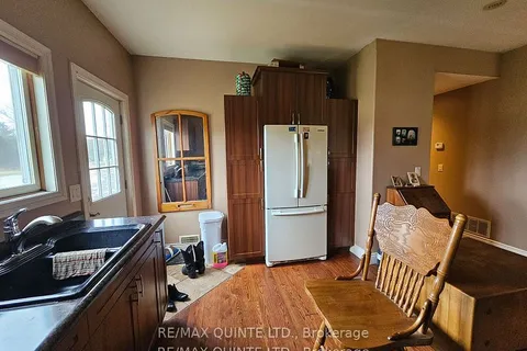 1648 North Big Island Road, Prince Edward County, ON K0K 1W0
