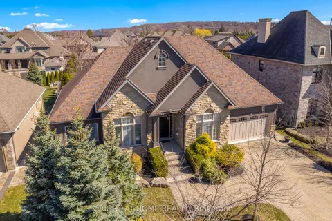 7 Sandalwood Crescent, Niagara-on-the-Lake, ON L0S 1P0