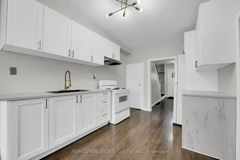18 Keith Street, Hamilton, ON L8L 3S1