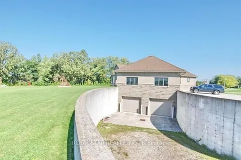9225 Short Malden Road, LaSalle, ON N9H 0K7