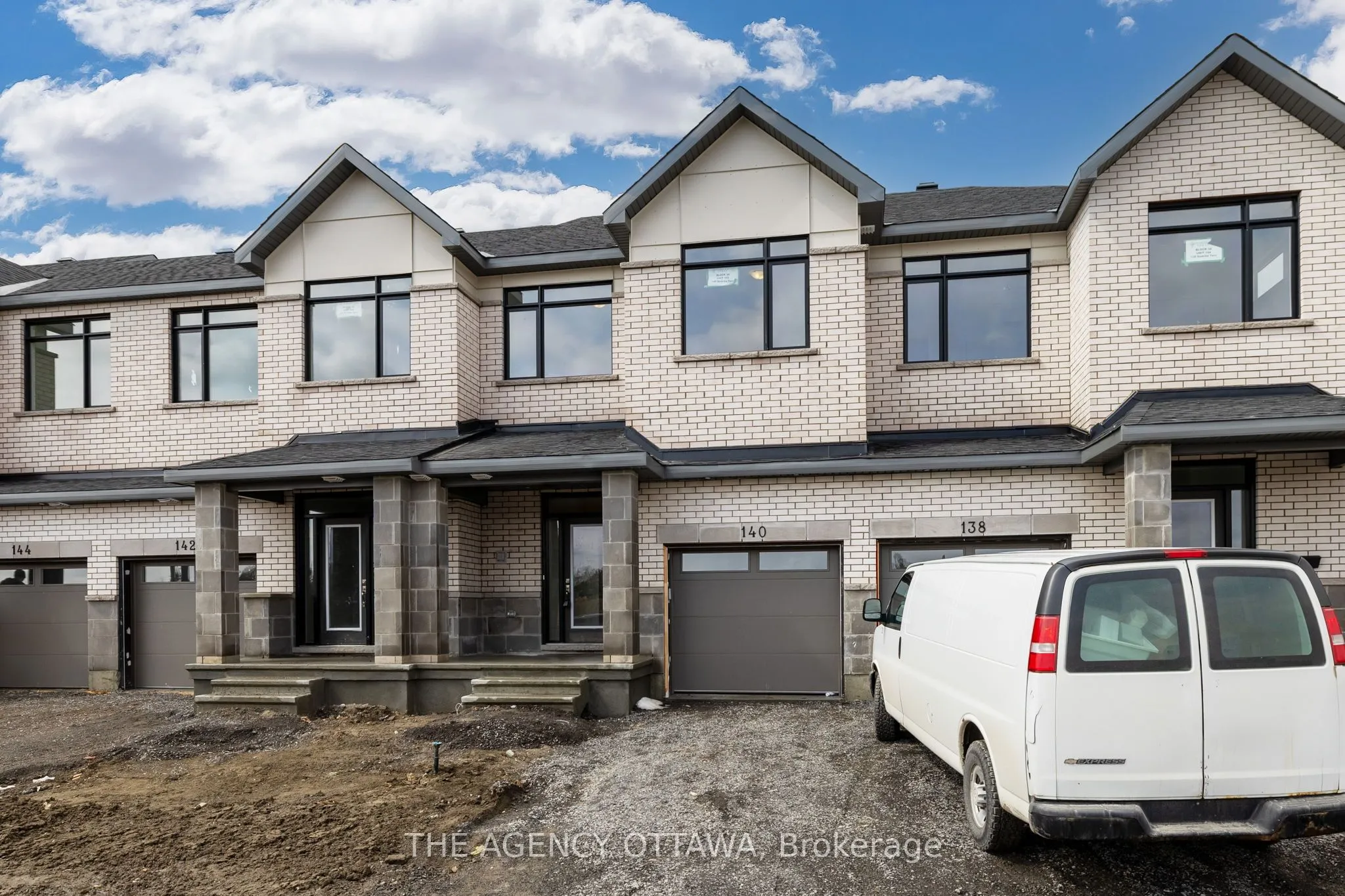 140 Sencha Terrace, Barrhaven, ON K2J 6Z2