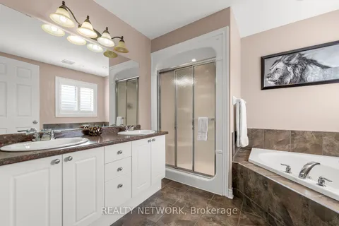 8301 Mullen Court, Niagara Falls, ON L2H 3M8