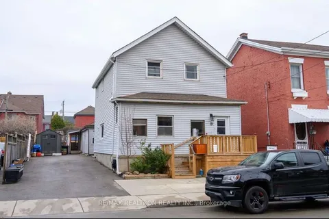 83 Magill Street, Hamilton, ON L8R 2Y4