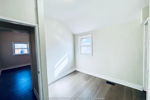 83 Magill Street, Hamilton, ON L8R 2Y4