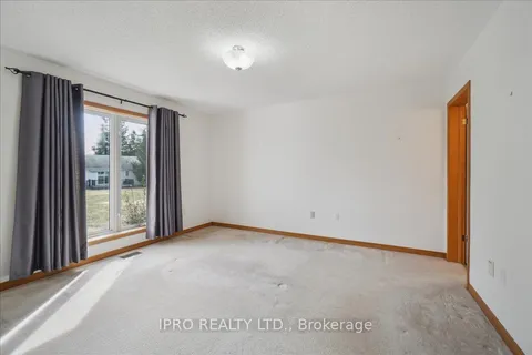 36 white bark Way, Centre Wellington, ON N0B 1J0