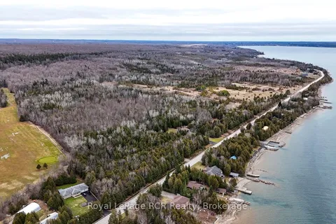 PT RDAL BTN LT15 & 16 Grey 1 Road, Georgian Bluffs, ON N0H 2T0