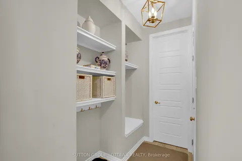 490 Alcor Terrace, Barrhaven, ON K2J 6S9