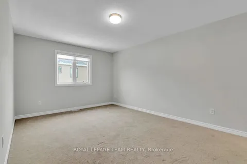 531 Rye Grass Way, Barrhaven, ON K2J 7A1