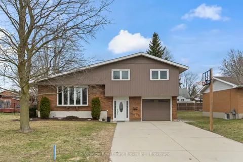 522 7th Street, Hanover, ON N4N 1H7