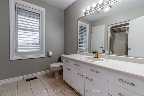 5 Stickles Street, Pelham, ON L3C 3C3