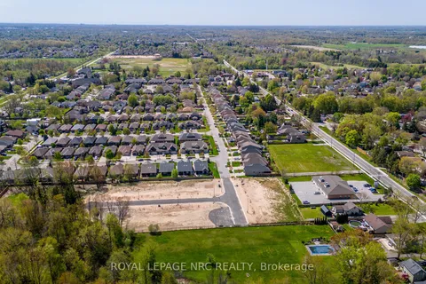 6 Stickles Street, Pelham, ON L3C 3C3