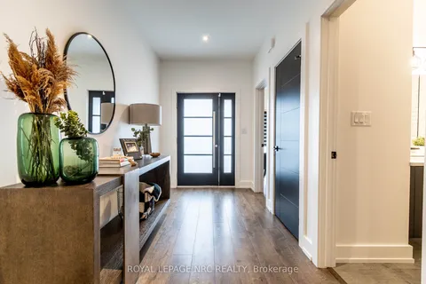 8 Stickles Street, Pelham, ON L3C 3C3