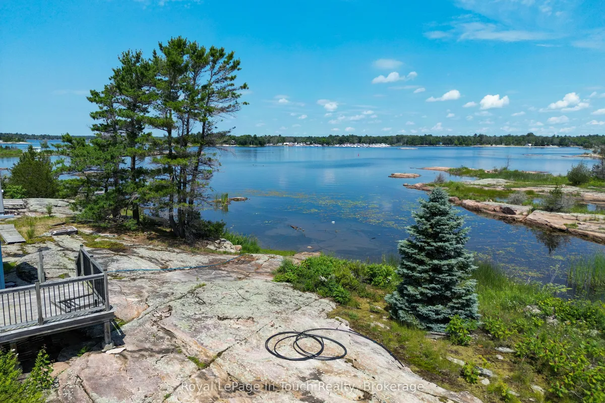 4 Island 470 N/A, ON P0E 1E0