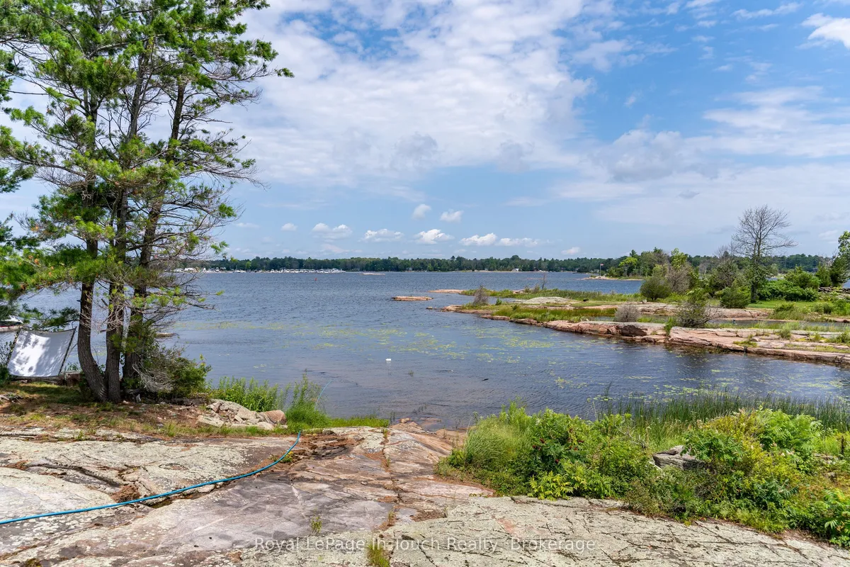 4 Island 470 N/A, ON P0E 1E0