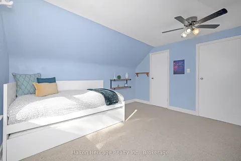 1386 Centre Road, Hamilton, ON L0R 1H1