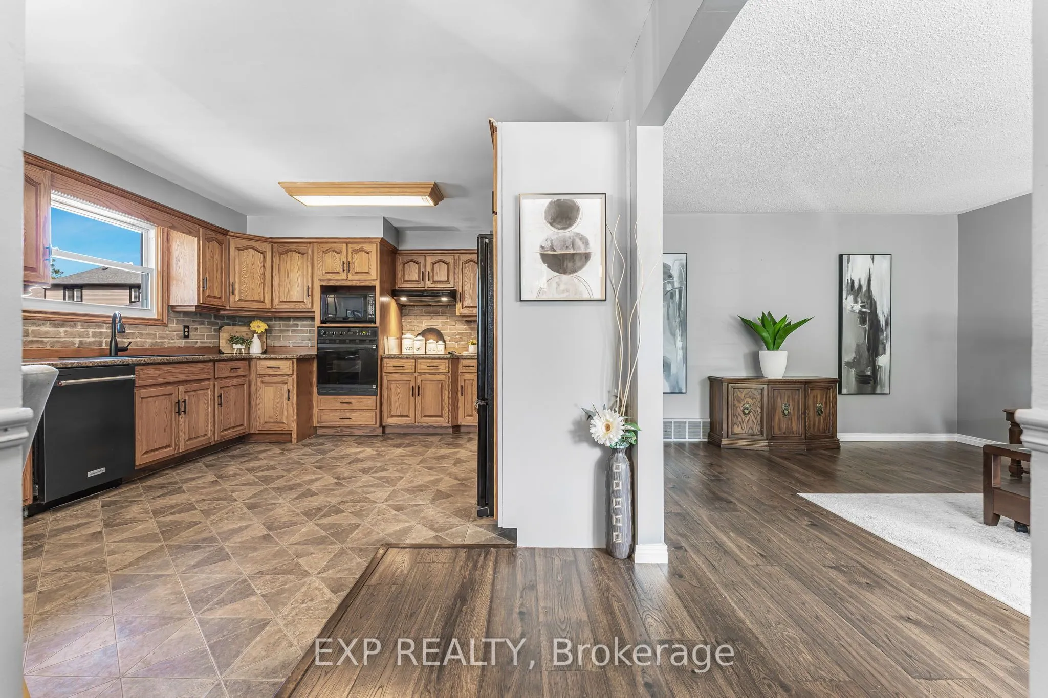 605 Alder Street, Haldimand, ON N1A 1S4
