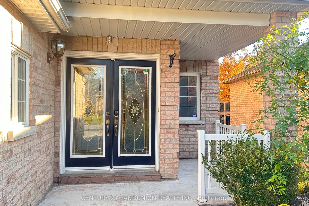 19 everglades Court, ON L4E 3A2