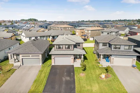 364 STERLING Avenue, Clarence-Rockland, ON K4K 0L4