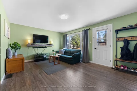 348 First Avenue, Pembroke, ON K8A 5C4