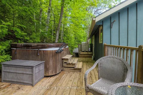 11&LT17 SHORELINE Drive, Northern Bruce Peninsula, ON N0H 1Z0