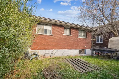 632 Beach Boulevard, Hamilton, ON L8H 6Y1