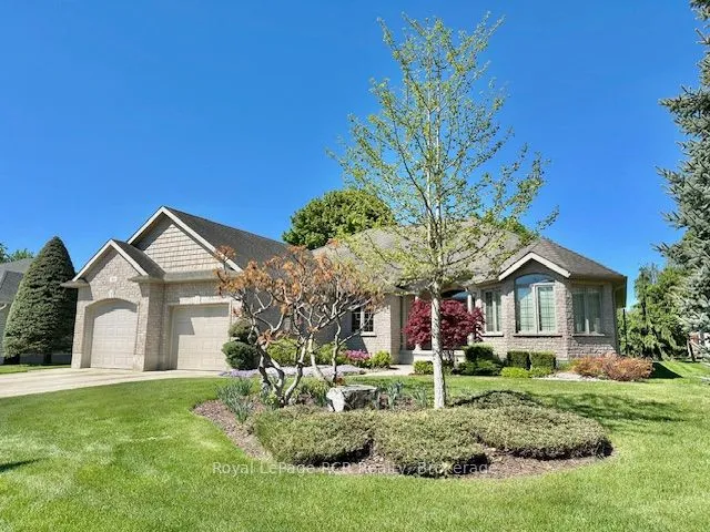98 11th Avenue, Hanover, ON N4N 3V2