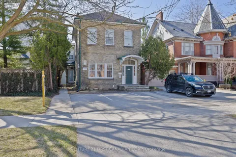 389 Dufferin Avenue, ON N6B 1Z5