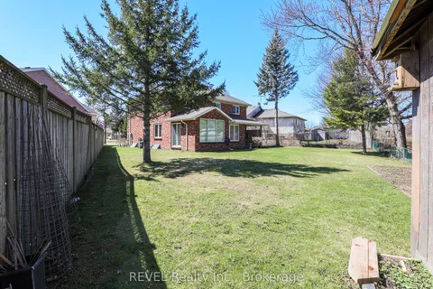 6965 Harovics Lane, Niagara Falls, ON L2G 7S7