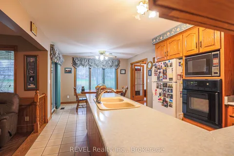 6965 Harovics Lane, Niagara Falls, ON L2G 7S7
