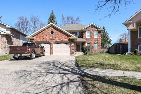 6965 Harovics Lane, Niagara Falls, ON L2G 7S7