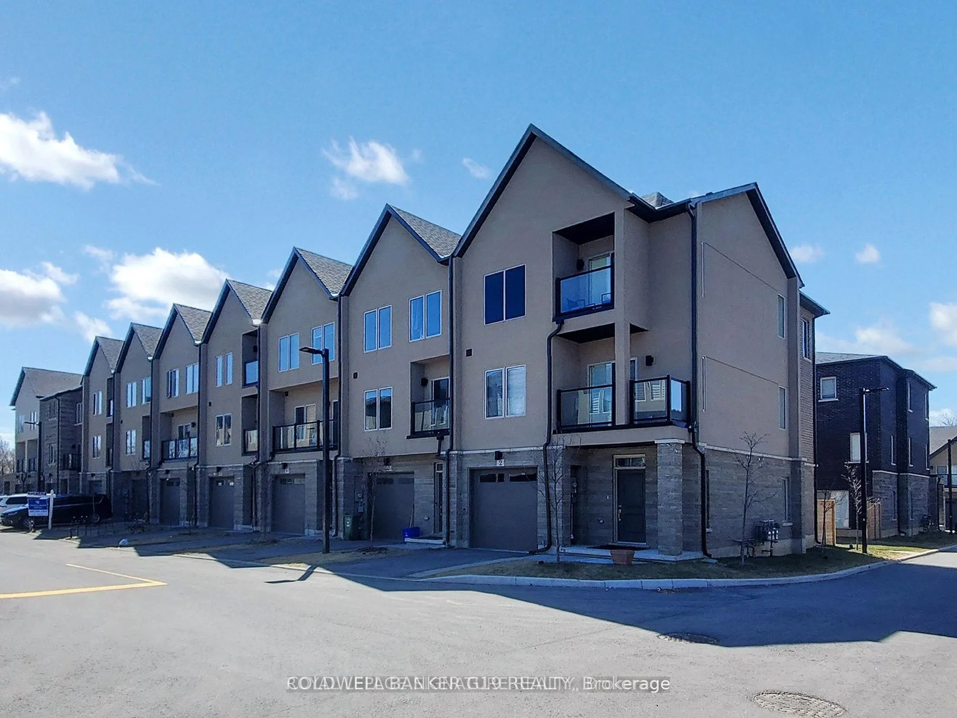 12 Raspberry Lane, Hamilton, ON L0R 1W0