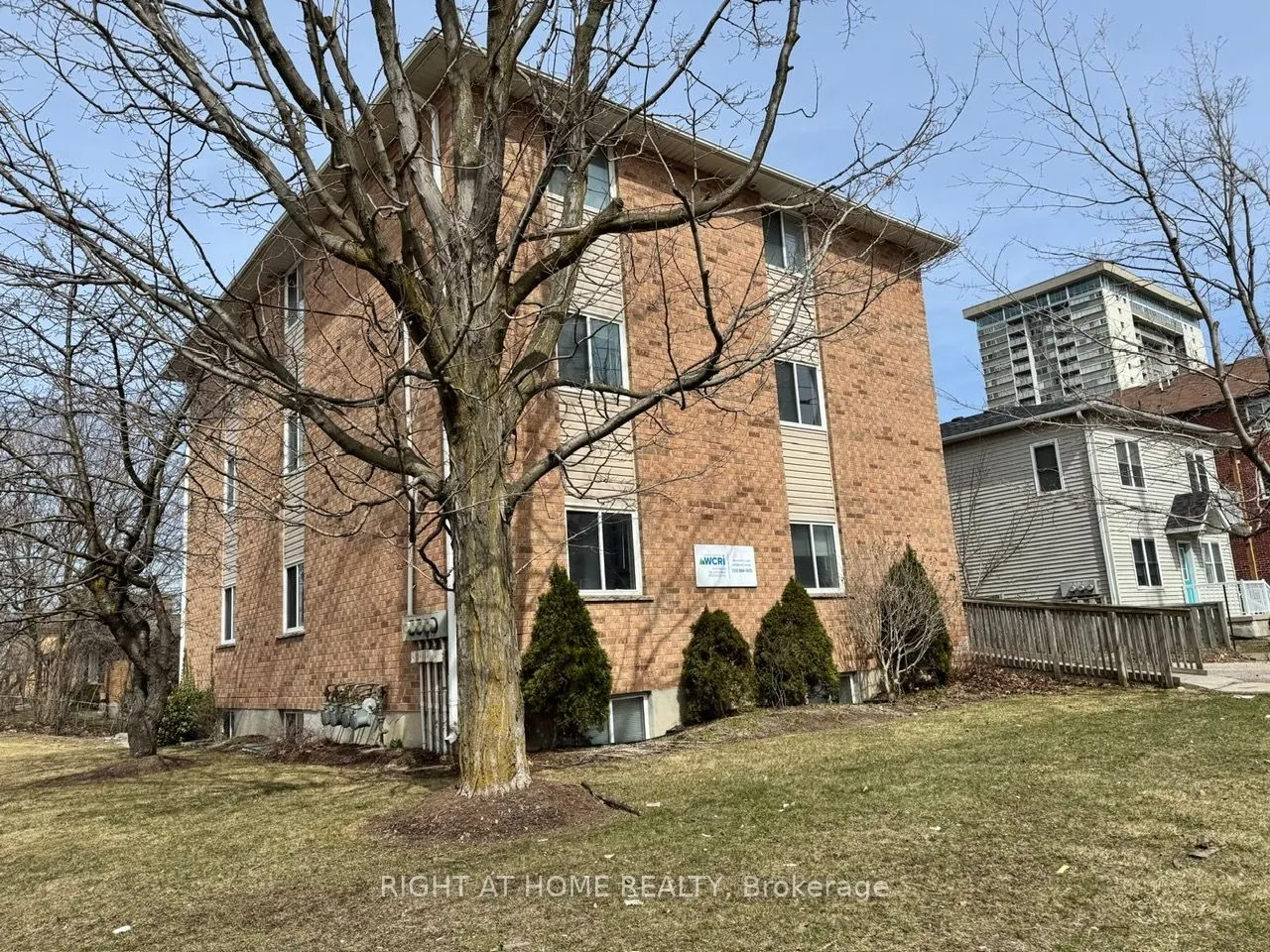 26 Columbia Street, Waterloo, ON N2L 3K3